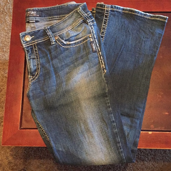 Silver Jeans - Picture 1 of 4